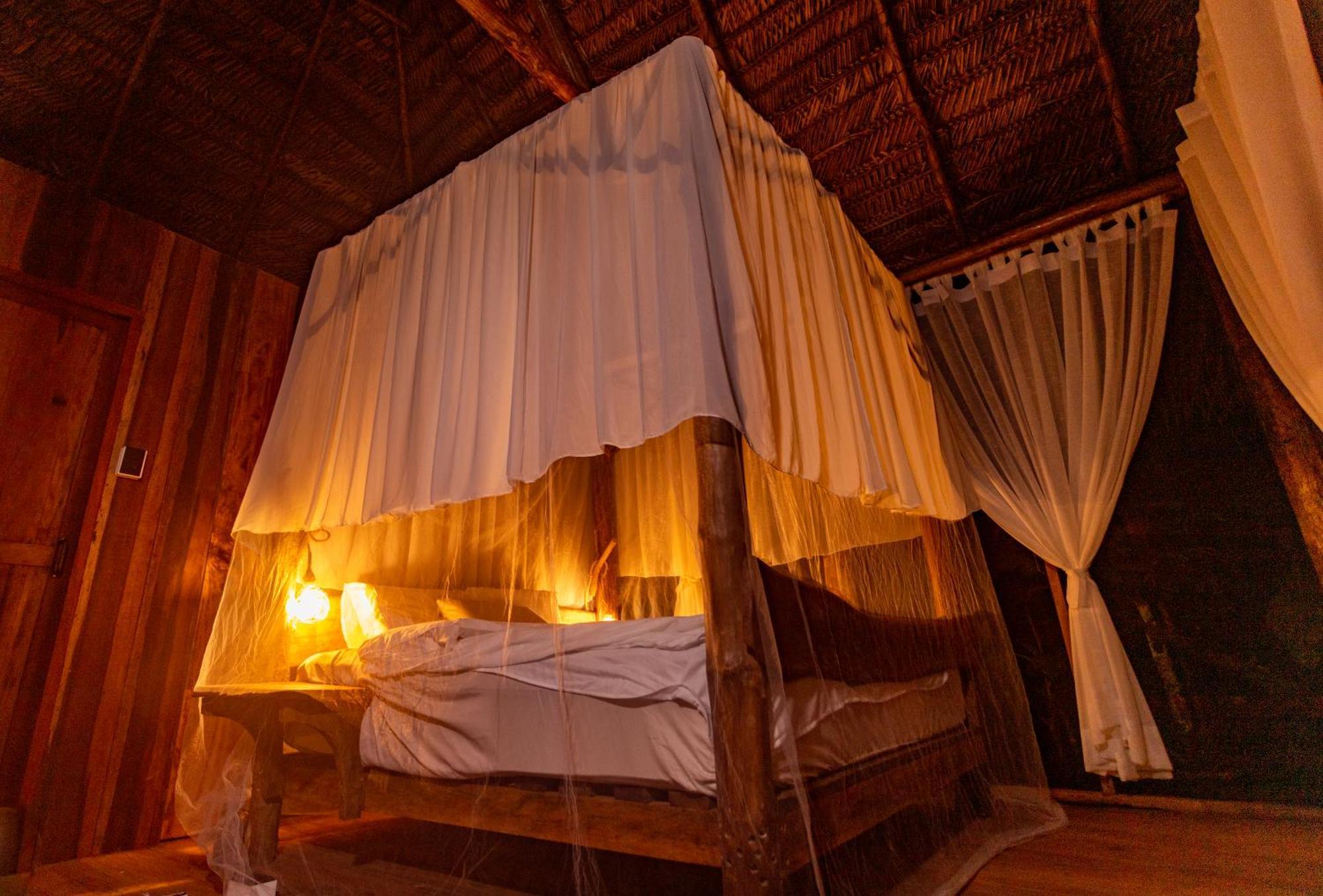 Awaken Amazonian Healing Resort All Inclusive Iquitos Esterno foto